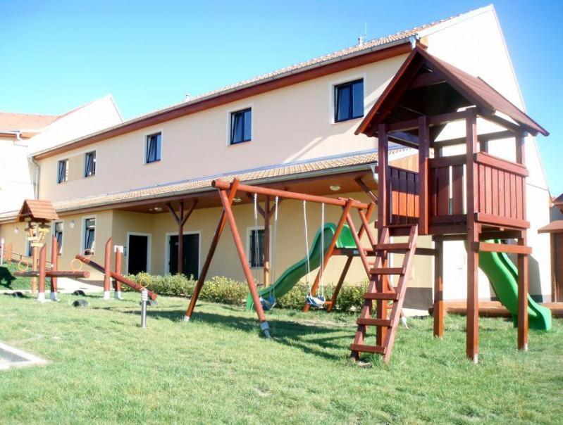 Active Wellness hotel U zlaté rybky Vyškov Exterior foto